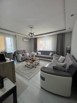 Fabrikalar Mahallesi Satılık Kullanışlı 2+1