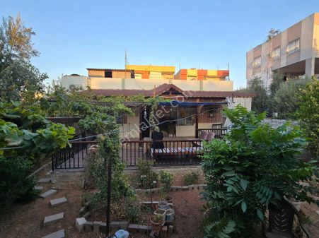 Gülbahçe Mahallesinin En Güzel Evlerinden Biri Satılık Müstakil Evarsa Alanı: 360 M²