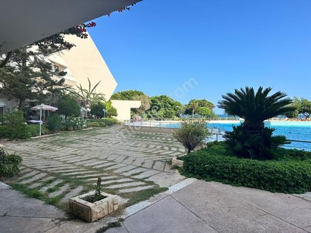 Mezitli Akdeniz Mah. Merkezde Barbaros Sitesi 8. Katta Kiralık Eşyalı Daire