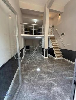 Tevfikiye Caddesi 3 Katlı Aradığınız Dükkan