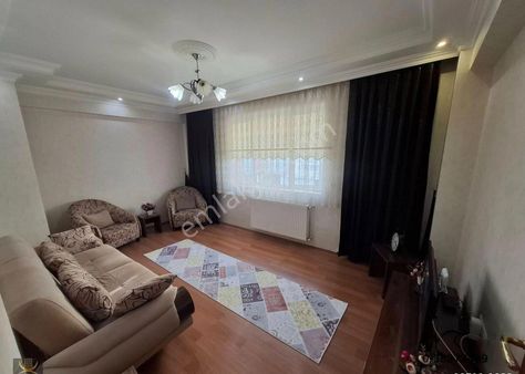 Poyraz Emlaktan Emek Mahallesi Dilek Caddesı Yakını 2+1 95 M2 Satılık Daire