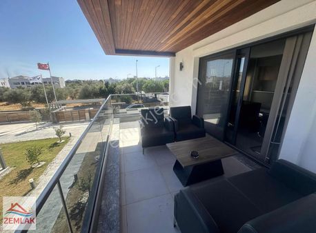 Bodrum Konacık'ta Merkezi Lokasyonda Kiralık İşyeri