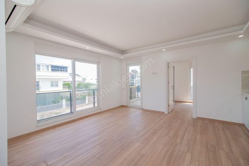 Güzelobada Komple Satılık Turizm Tesisine Uygun Bina