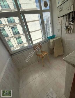 Hakan Cad Üzerınde Kiralik Daire Balkonlu 5 Cı Kat