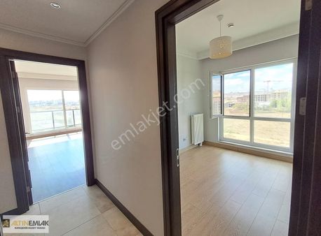 (boş) Nida Park Zümrüt Sitesi 115m2 2+1 Satılık Daire
