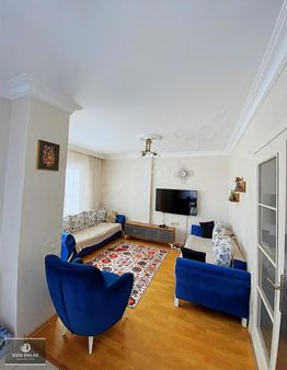 Kaynarca Mah Balkonlu Marmaray'a Yakın Geniş Temiz 3+1 Daire