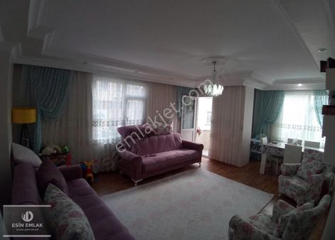 Velibaba Mah Balkonlu Geniş Okul'a Yakın Temiz 2+1 Satılık Daire