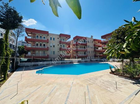 Didim Satılık Merkezde 3+1 Havuzlu Sitede Kelepir Yazlık Daire