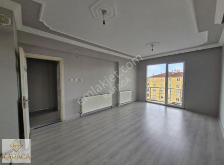 Karaca'dan Lüleburgaz E5 Üzeri Kiralık 2+1 Daire