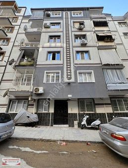 Ege Mahallesinde Satılık 135m2, 3+1 Tadilatlı,temiz,masrafsız Ev