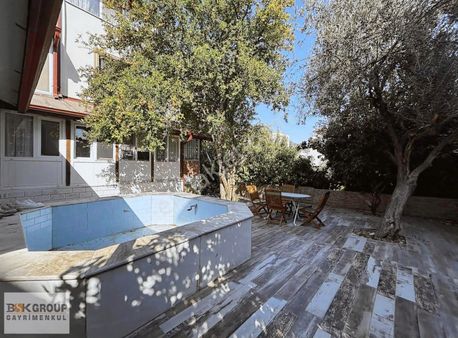 Bsk Group'dan Özdere Merkezde 5+1 Büyük Bahçeli Villa!!!!