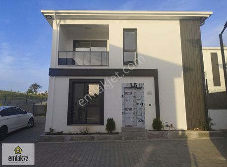 Emlak 72 'den Satılık Dubleks Villa