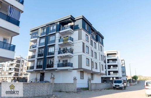 Emlak 72 'den Gültepe'de Ultra Lüks 2+1 Satılık Sıfır Daire