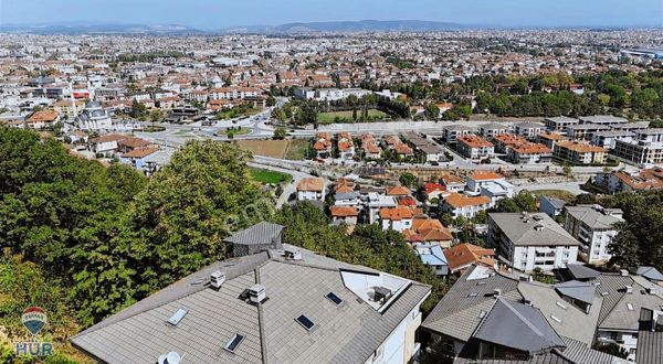 Seyrangah Konaklarında Satılık Şehir Manzaralı Çatı Dubleks
