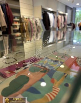 Çamlık'ta Devren Konsept Butik