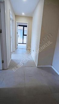 Eles Gayrimenkulden Kiralık En Üst Kat 2+1 Daire