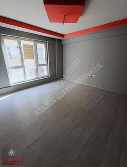 Aslan Emlak Gayrimenkulden Batıkent Sınırı Kiralık 2+1