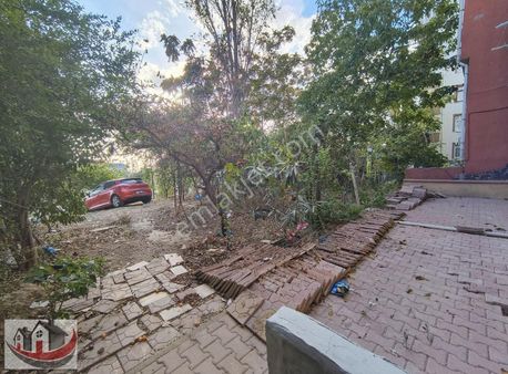 Güneyden Harika Bahçe Kullanımlı 2+1.75 M2 Bahçe Katı Daire