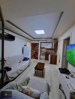 Üniversite Yürüme Mesafesi Mahal Cafe Karşısı Satılık 2+1 Apart