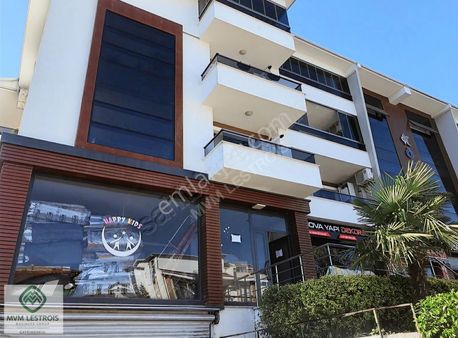 Kartepe Ataevlerde 2 Dükkan+ofis+752 M2 Depolu Satılık Dükkanlar