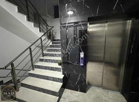 Çok Merkezi Konumda Yeni Binada 1+1 Lüx Katta Ful Eşyalı Daire