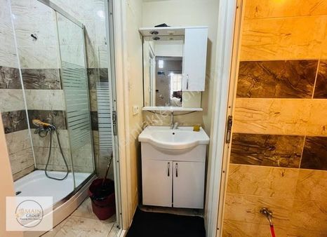 Esenyurt Meydana Yakın Eşyalı 2+1 Kiralık Daire