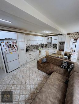 Emek'te Lüks Teraslı Göl Manzaralı 270m2 Geniş 4+1 Dubleks Daire