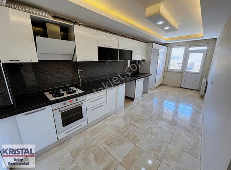 Kr Ünity' Den Ömür Mahallesinde Kiralık 3+1 Daire