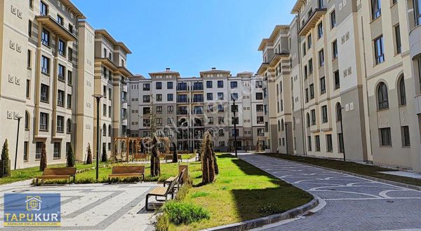 15 Temmuz Evlerinde Acil Satılık 3+1 110 M2 Daire Tapukur'dan