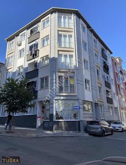 Tuğradan Reşadiyede 3+1 Temiz Masrafsız Satılık Fırsat Daire