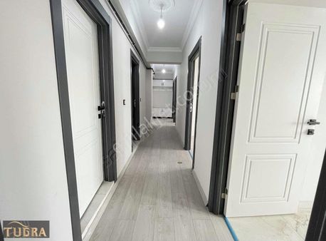 Tuğradan Rumelide 3+1 Bahçe Katı Fırsat Satılık Daire