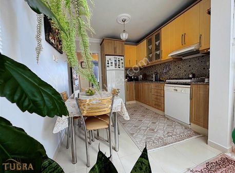 Şeyhsinan Mah.vehbi Günaştı Okulu Yakını 3+1 Arakat Satılık