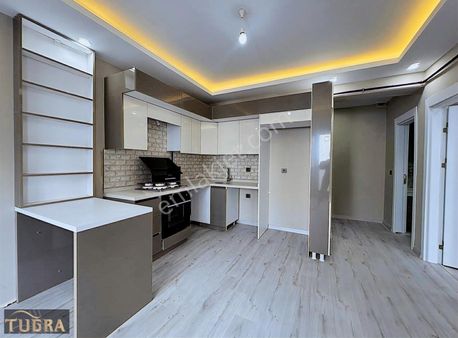 Tuğra'dan Rumeli Mah.havuzlu Site İçi Sıfır 1+1satılık