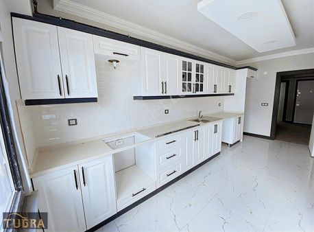 Tuğra'dan Muhittin Mah. Site İçinde 2+1 Kat Ve Cephe Seçenekli