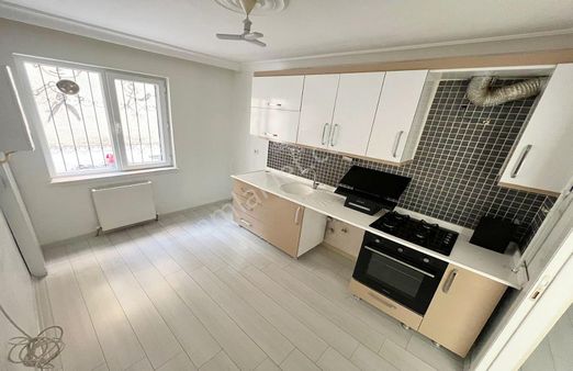 Atapqrk Ta 3+1 Yuksekgırıs Satılık Daıre