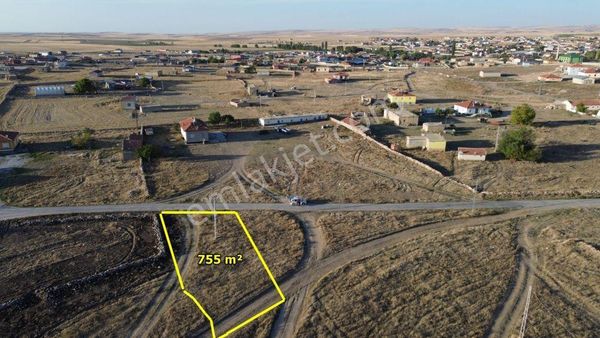Yunak Çayırbaşında 755 M2 Müstakil Tapulu Konut İmarlı Arsa