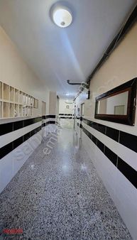 Büyükçekmece Tepecik Hürriyet Mahallesinde 2+1 Satılık Daire