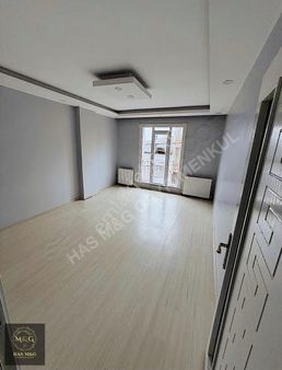 Merkezi Konum Harika Yerde 1. Kat Gibi 2+1 Balkonlu