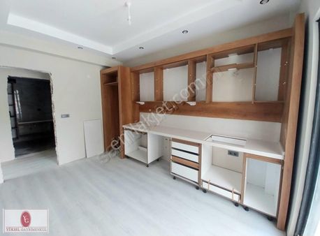 Yükselden Ayrı Mutfak Öncephe Ebeveyn Banyolu Ultra Lux 2+1daire