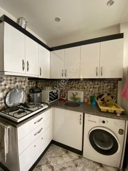 Kaan Emlaktan Balkonlu 1+1 Satılık Apart