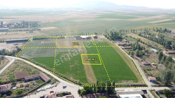 Konya Kadınhanı Atlantı Mahallesinde 894 M² Konut İmarlı Villa Arsası