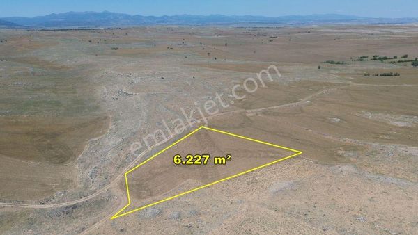 Konya Akören Orhaniye Mahallesinde 6.227 M² Müstakil Tapulu Tarla