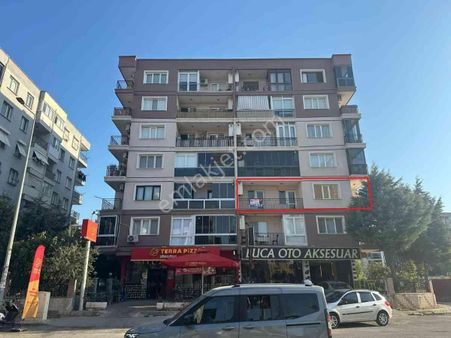 Remax Arma'dan Buca Çamlıkule Mahallesınde Arakat 3+1 Daıre