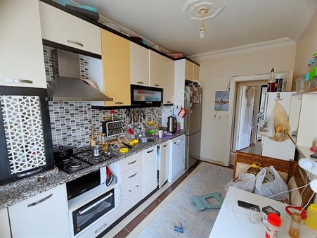 Adnan Kahveci De Satılık Daire Site İçindi Beylikdüzü İstanbul