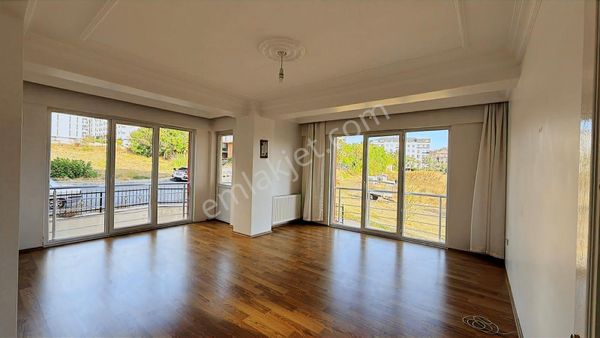 Satılık 3+1 Daire Beylikdüzü Gürpınar Merkez De