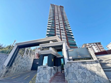 Ayvalı'da Emsalsiz Proje'de Tam Donanımlı 7.kat 4+1 Süper Lüx Site Dairesi