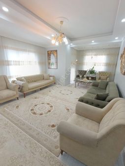 Arnavutköy Taşolukta Satılık Daire , 2+1 5 Yıllık 125 M2 Giriş Kat Balkonlu