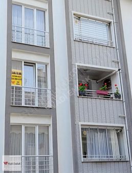 Vadi Emlak'tan Çay'da 3+1 Satılık Büyük Daire Süper Konummmm