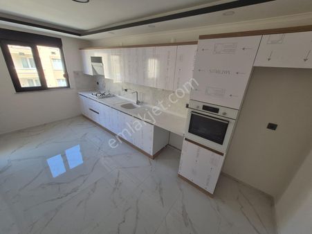 Sabri Pınarbaşı'dan Öncephe Ayrı Mutfak 2+1 Sıfır Daire