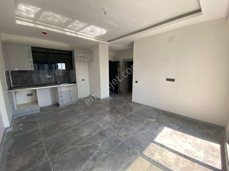 Dream Home'dan Erdemli Arpaçbahşiş'te Havuzlu Oturuma Ve Yatırıma Uygun Satılık 1+1 Daire